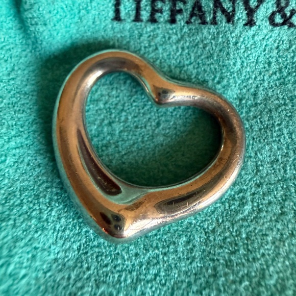 Tiffany & Co. Elsa Peretti Silver Open Heart Pendant - Picture 2 of 5
